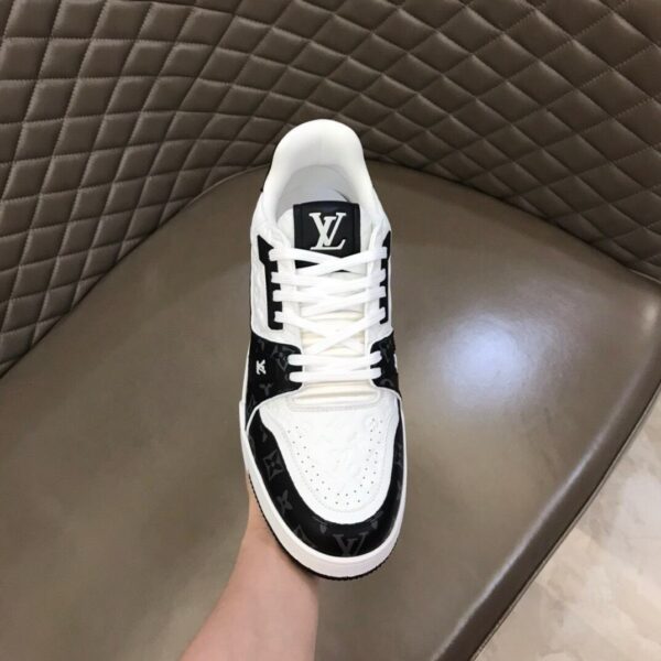 Giày Louis Vuitton sneaker siêu cấp