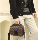 Bật mí 5 cách phân biệt túi xách Louis Vuitton S-lock Messenger M58489 thật – giả